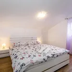 Apartamento Mare Malinska