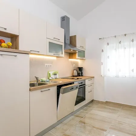 Apartament Mare Malinska