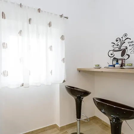 Mare Apartment *