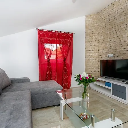 Mare Apartment Malinska